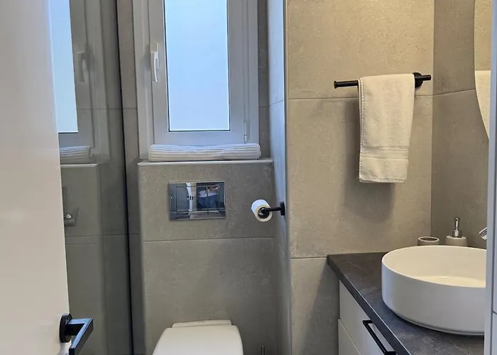 Daire The Minimal Nest *