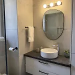 The Minimal Nest