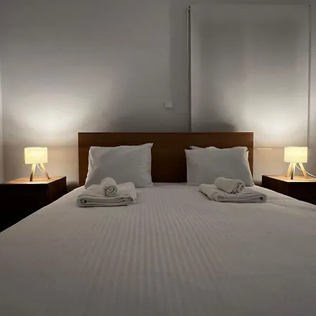 The Minimal Nest 公寓 *